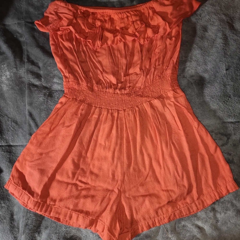Short romper - Picture 2 of 3